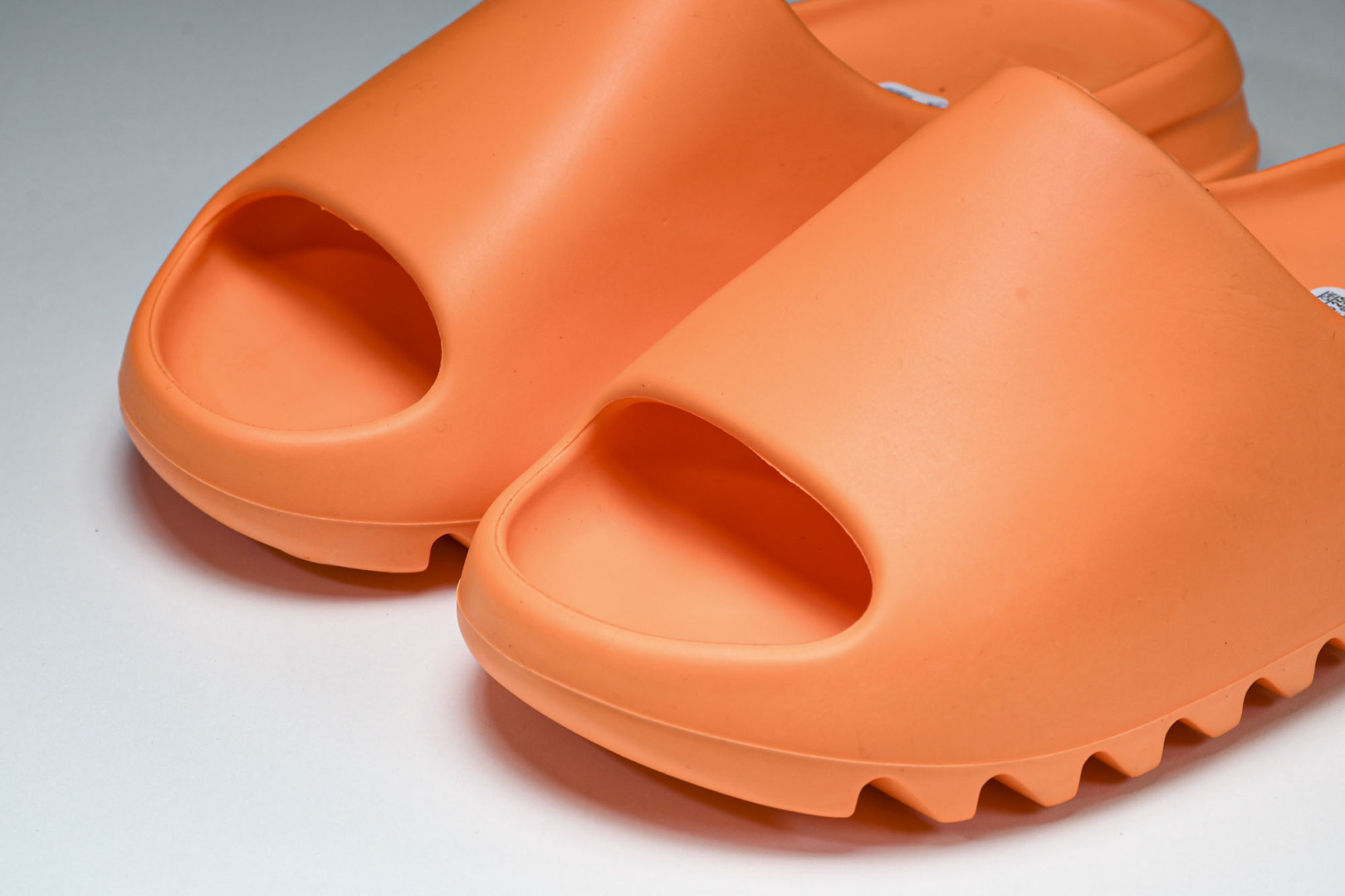  AD originals Yeezy Slide GZ0953 尺寸 US4=36-37 US5=38