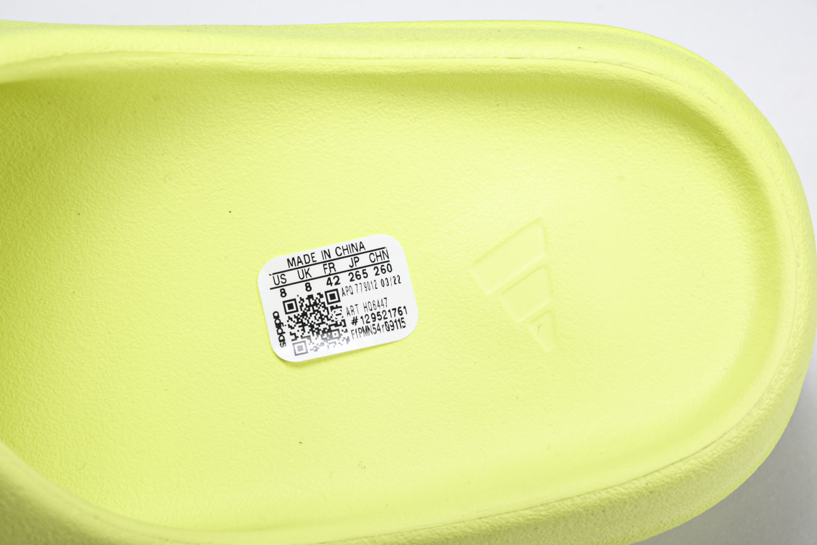  AD originals Yeezy Slide HQ6447 尺寸 US4=36-37 US5=38