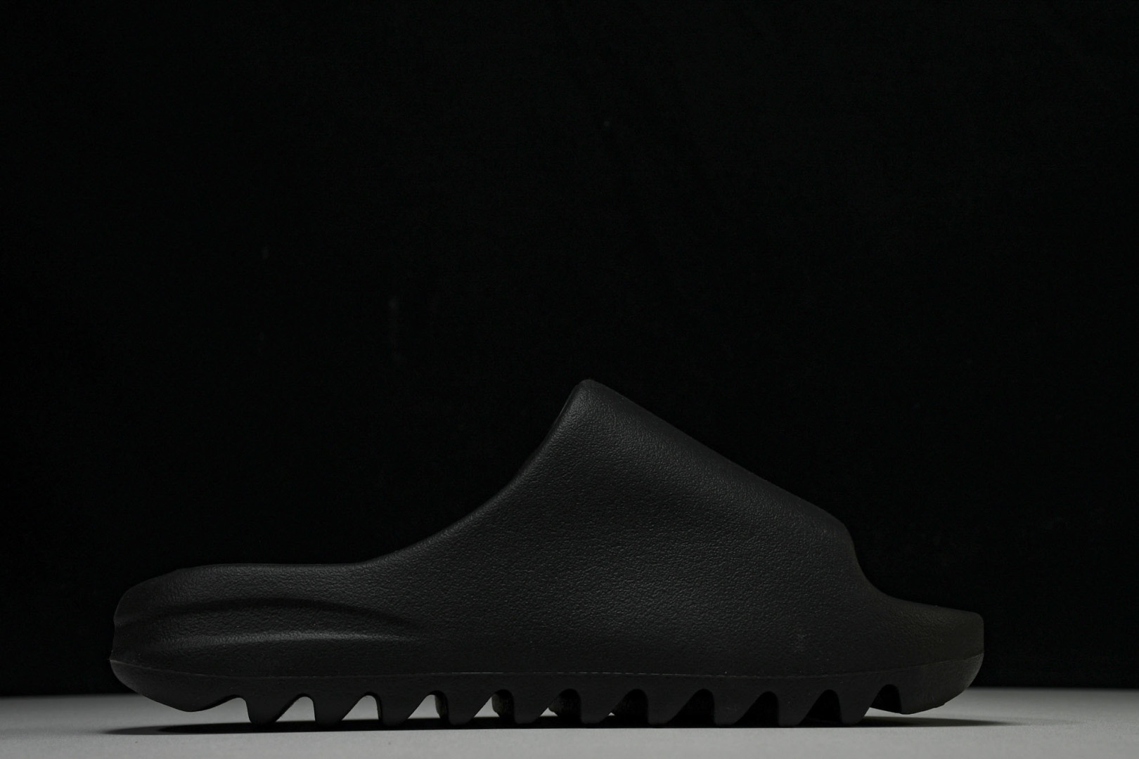  AD originals Yeezy Slide HQ6448 尺寸 US4=36-37 US5=38
