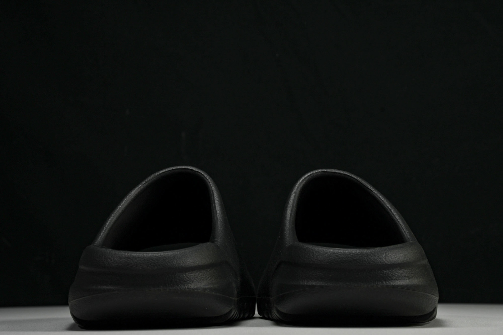  AD originals Yeezy Slide HQ6448 尺寸 US4=36-37 US5=38