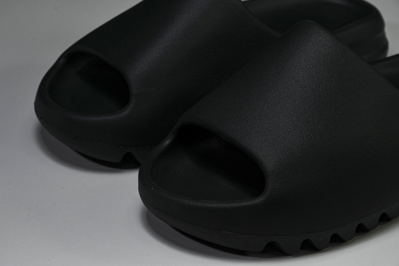  AD originals Yeezy Slide HQ6448 尺寸 US4=36-37 US5=38