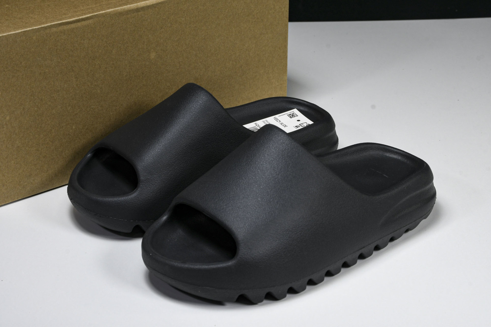  AD originals Yeezy Slide HQ6448 尺寸 US4=36-37 US5=38