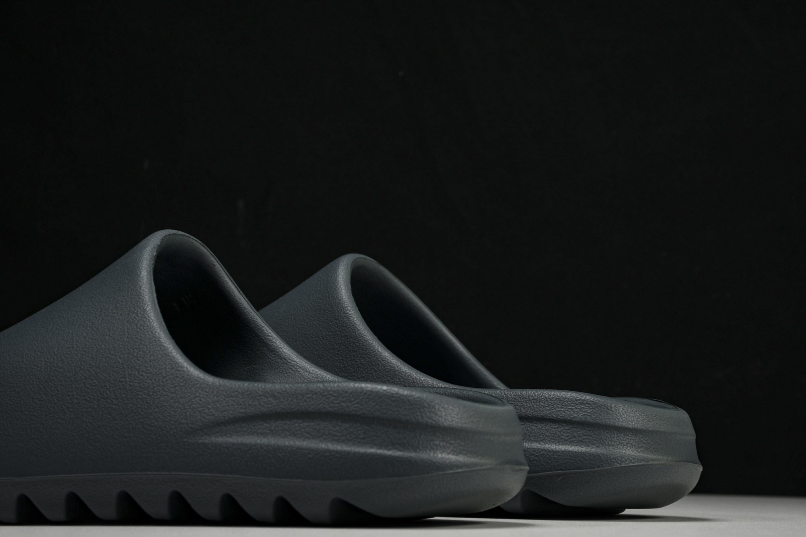  AD originals Yeezy Slide ID2349 尺寸 US4=36-37 US5=38