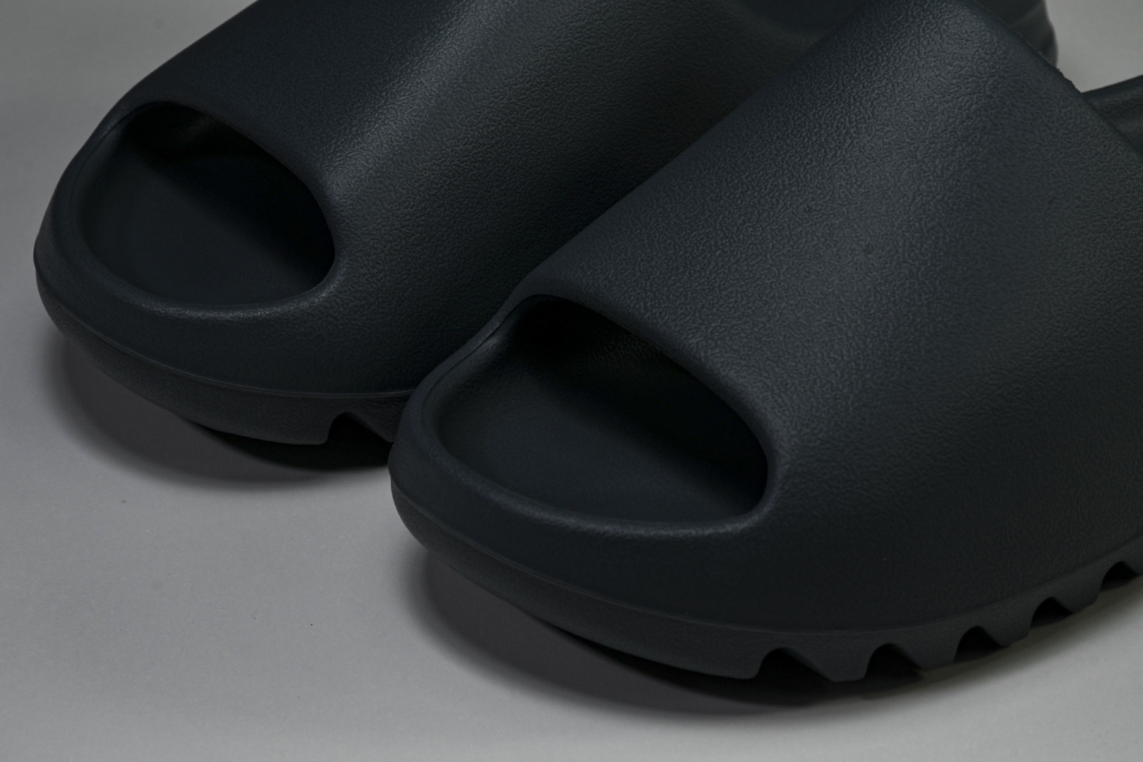  AD originals Yeezy Slide ID2349 尺寸 US4=36-37 US5=38