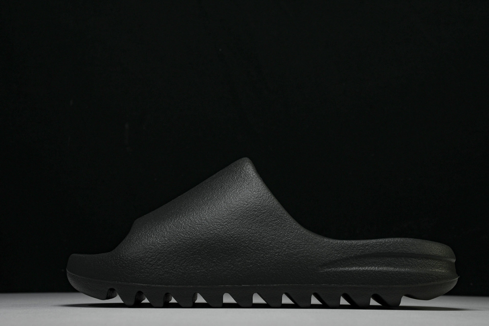  AD originals Yeezy Slide ID2350 尺寸 US4=36-37 US5=38