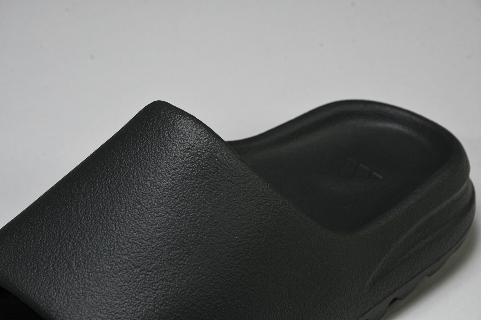  AD originals Yeezy Slide ID2350 尺寸 US4=36-37 US5=38