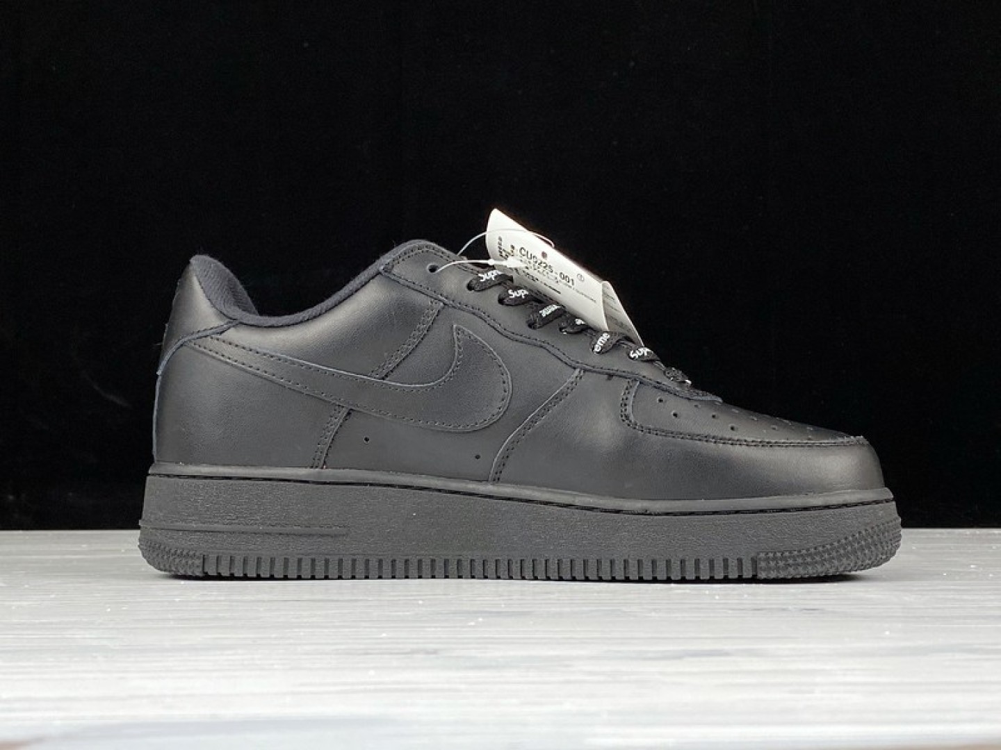 AF1黑色 尺码36-47.5

纯原版出品-SuPreme x NK Air Force 1 Low 