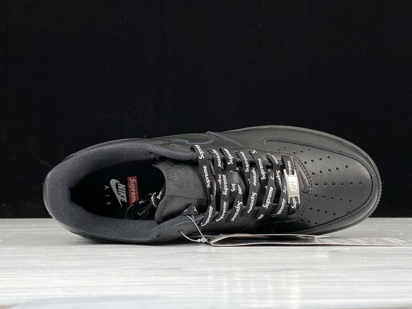 AF1黑色 尺码36-47.5

纯原版出品-SuPreme x NK Air Force 1 Low 