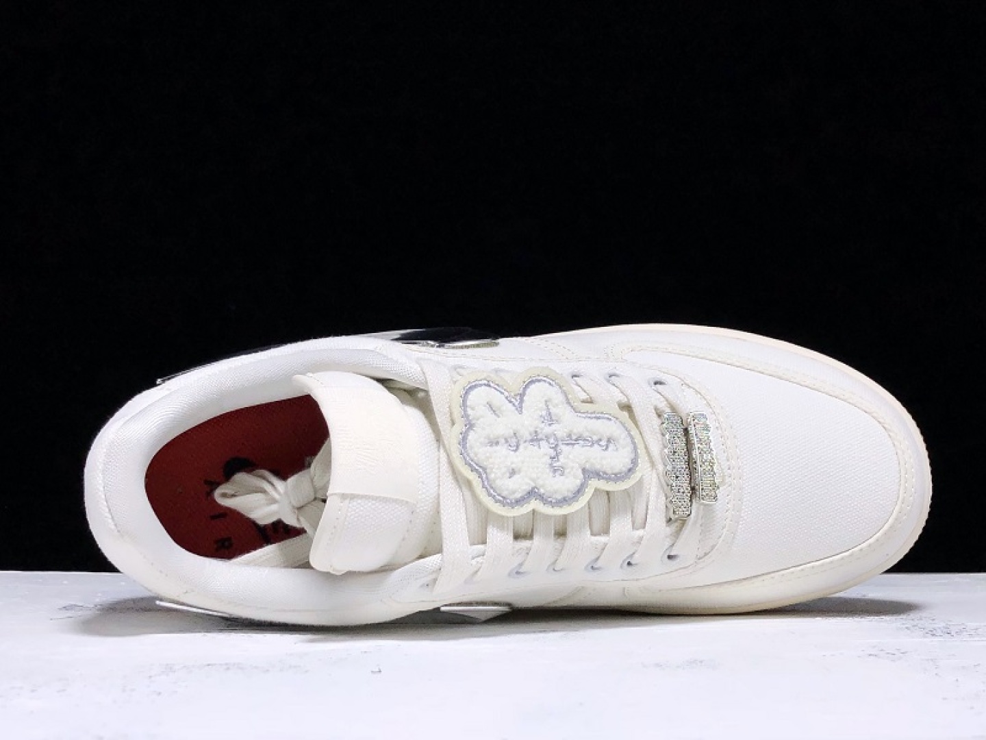 AF1米白银钩 尺码：40-47.5 (无40.5)

纯原版出品-外贸-Air Force 1 Low