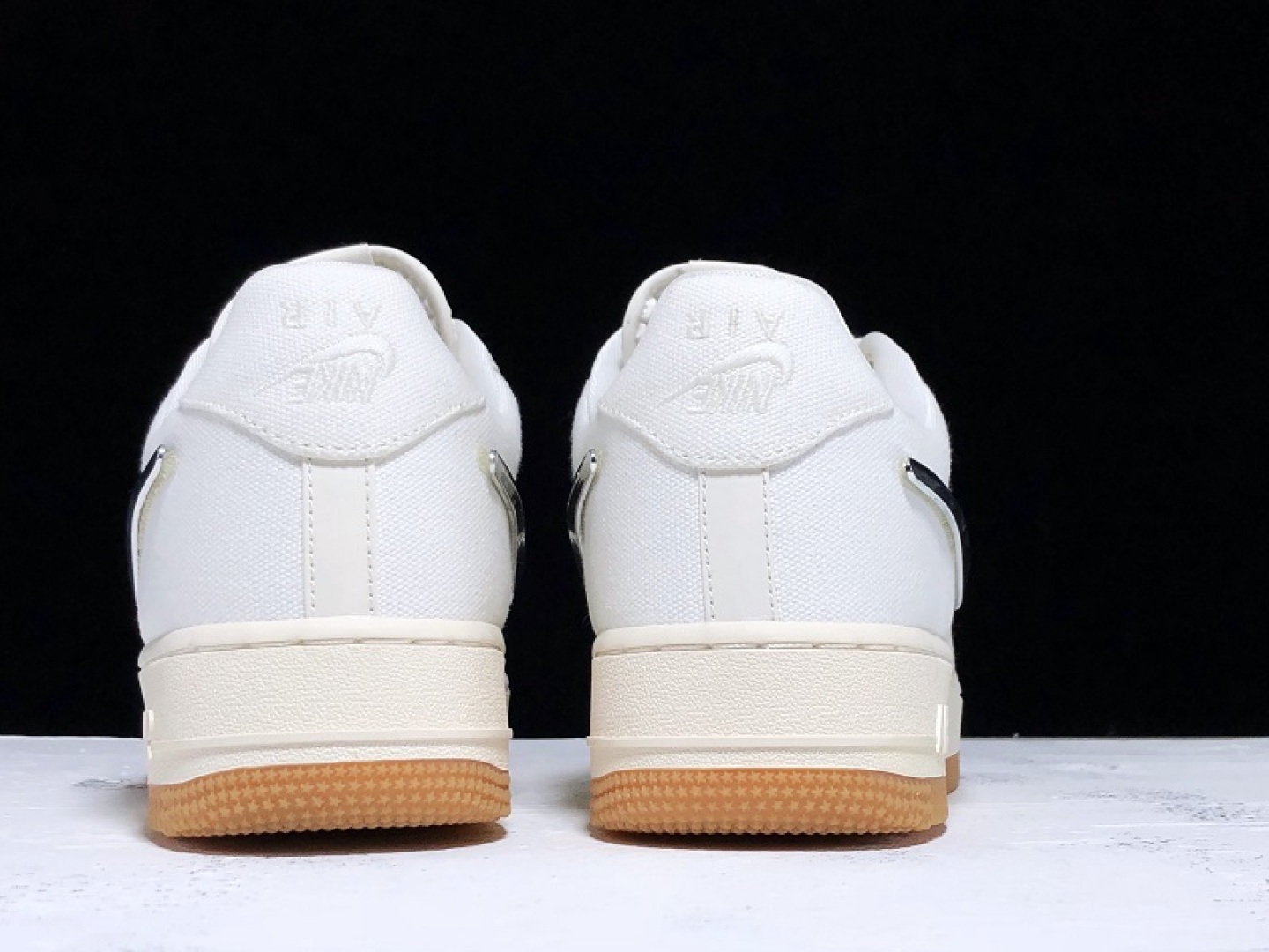 AF1米白银钩 尺码：40-47.5 (无40.5)

纯原版出品-外贸-Air Force 1 Low