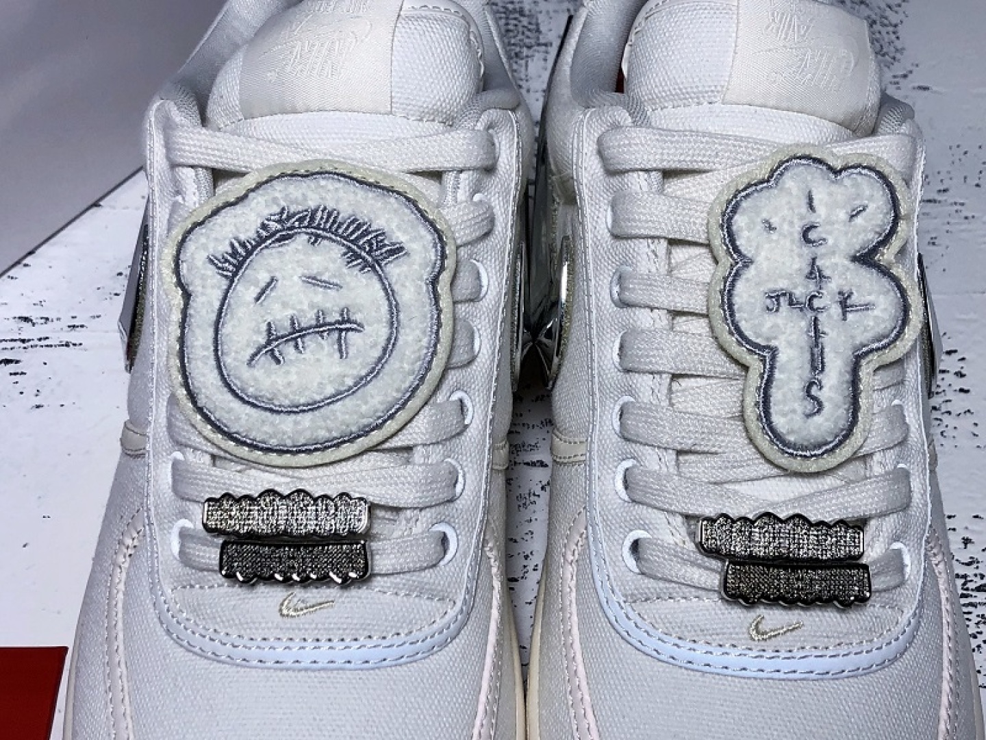 AF1米白银钩 尺码：40-47.5 (无40.5)

纯原版出品-外贸-Air Force 1 Low