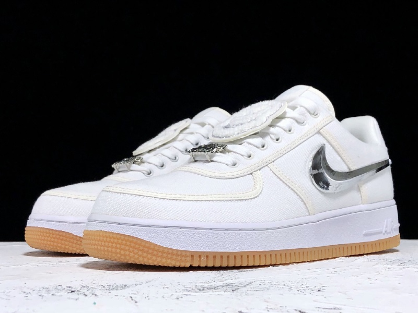 AF1米白银钩 尺码：40-47.5 (无40.5)

纯原版出品-外贸-Air Force 1 Low