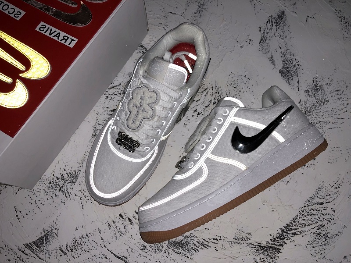 AF1米白银钩 尺码：40-47.5 (无40.5)

纯原版出品-外贸-Air Force 1 Low