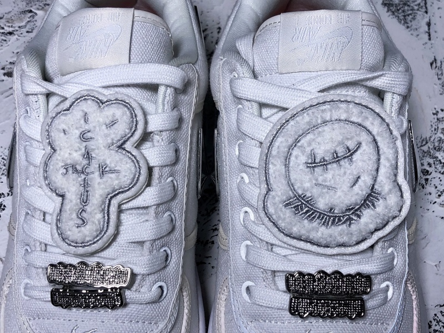 AF1米白银钩 尺码：40-47.5 (无40.5)

纯原版出品-外贸-Air Force 1 Low