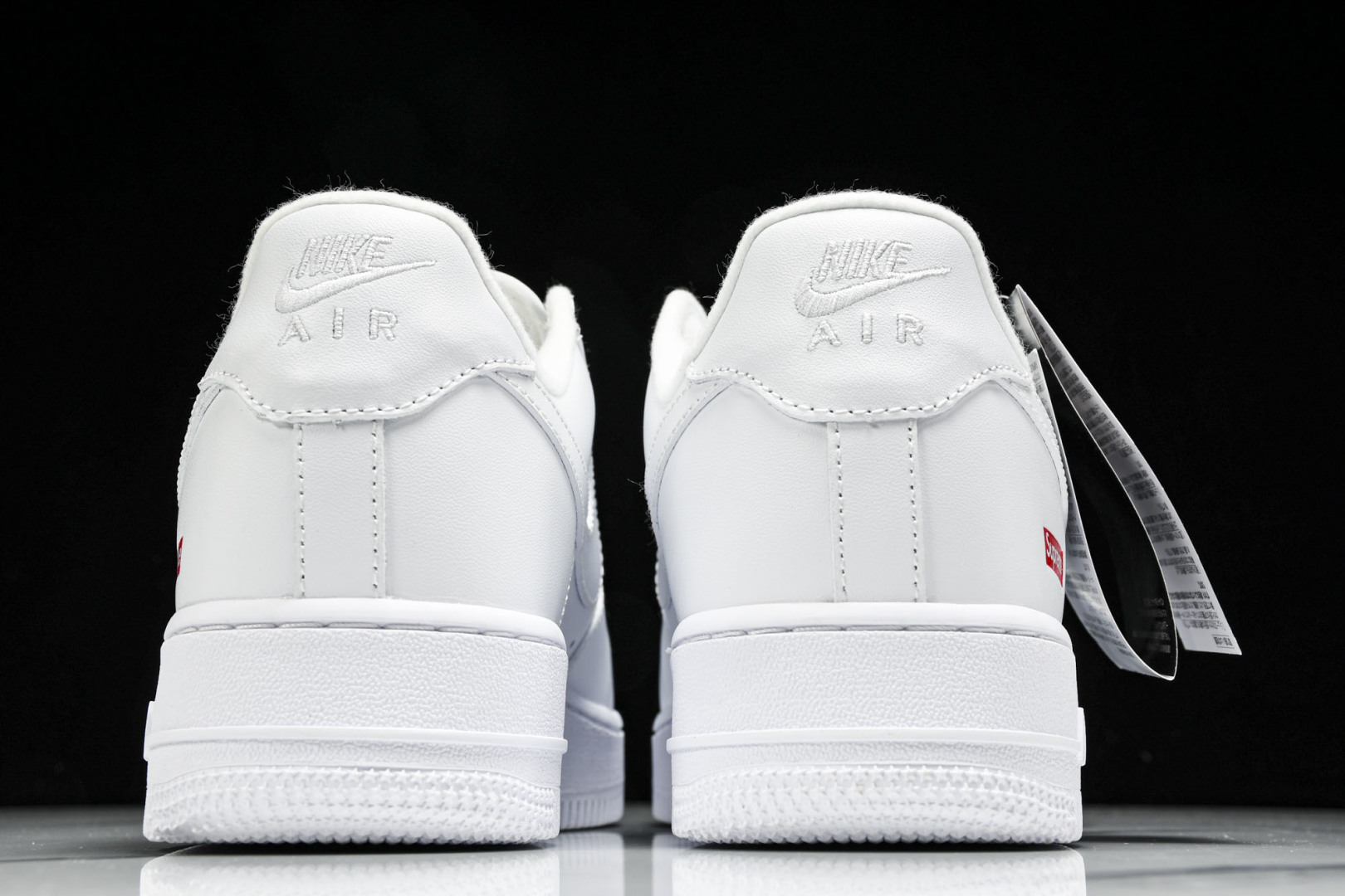 SuPreme白红 尺码36-47.5

纯原出品- SuPreme X NK AIR Force 1 