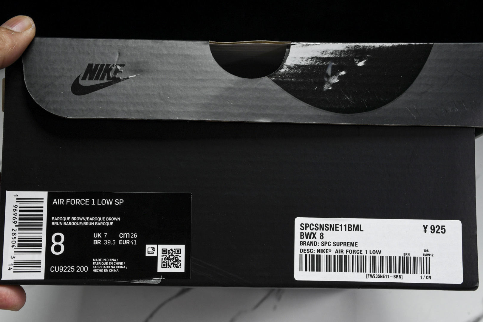 SuPreme酒红棕 尺码36-47.5

纯原出品-SuPreme x Nike Air Force 