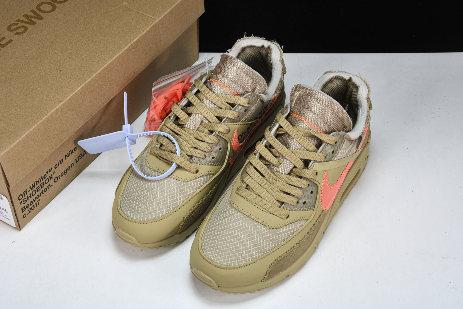 MAX90 尺码36-47.5

纯原出品-OW x NK Air Max 90 OW联名 沙漠黄 AA