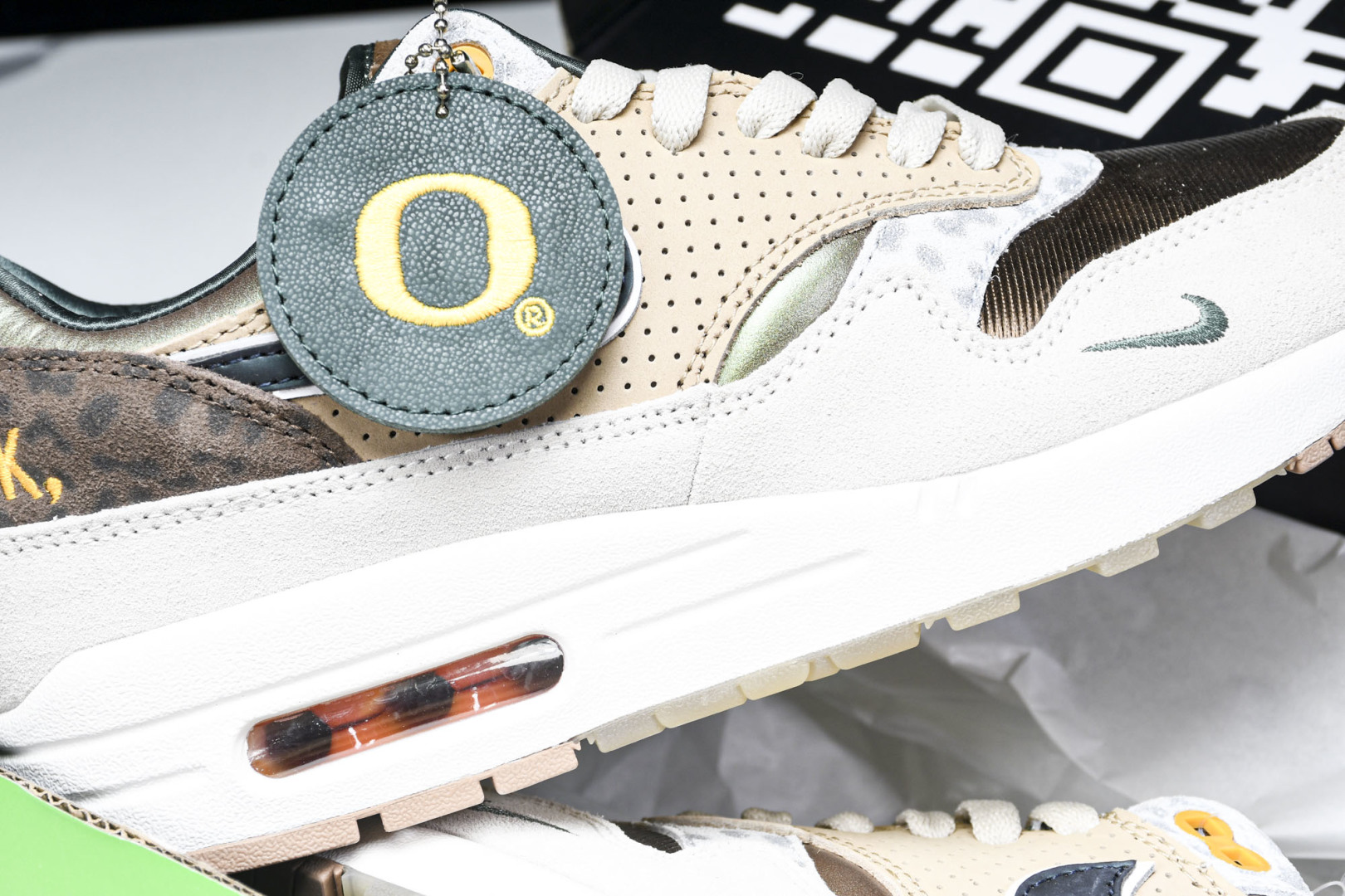 MAX1 尺码36-47.5

纯原版出品-Air Max 1 '87 Premium Universi