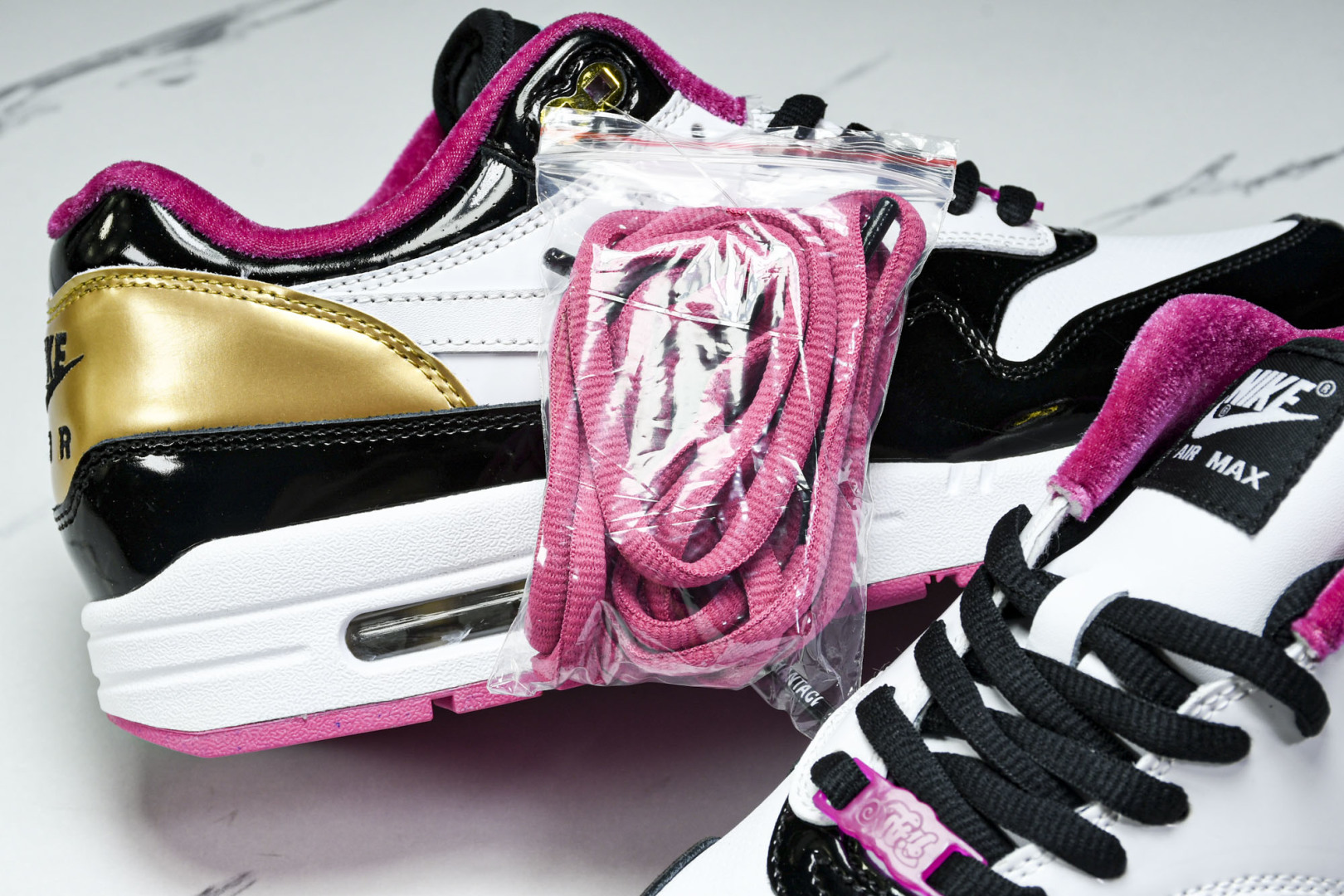 MAX黑粉白 尺码36-47.5

纯原版出品-PHANTACI x NK Air Max“Grand 