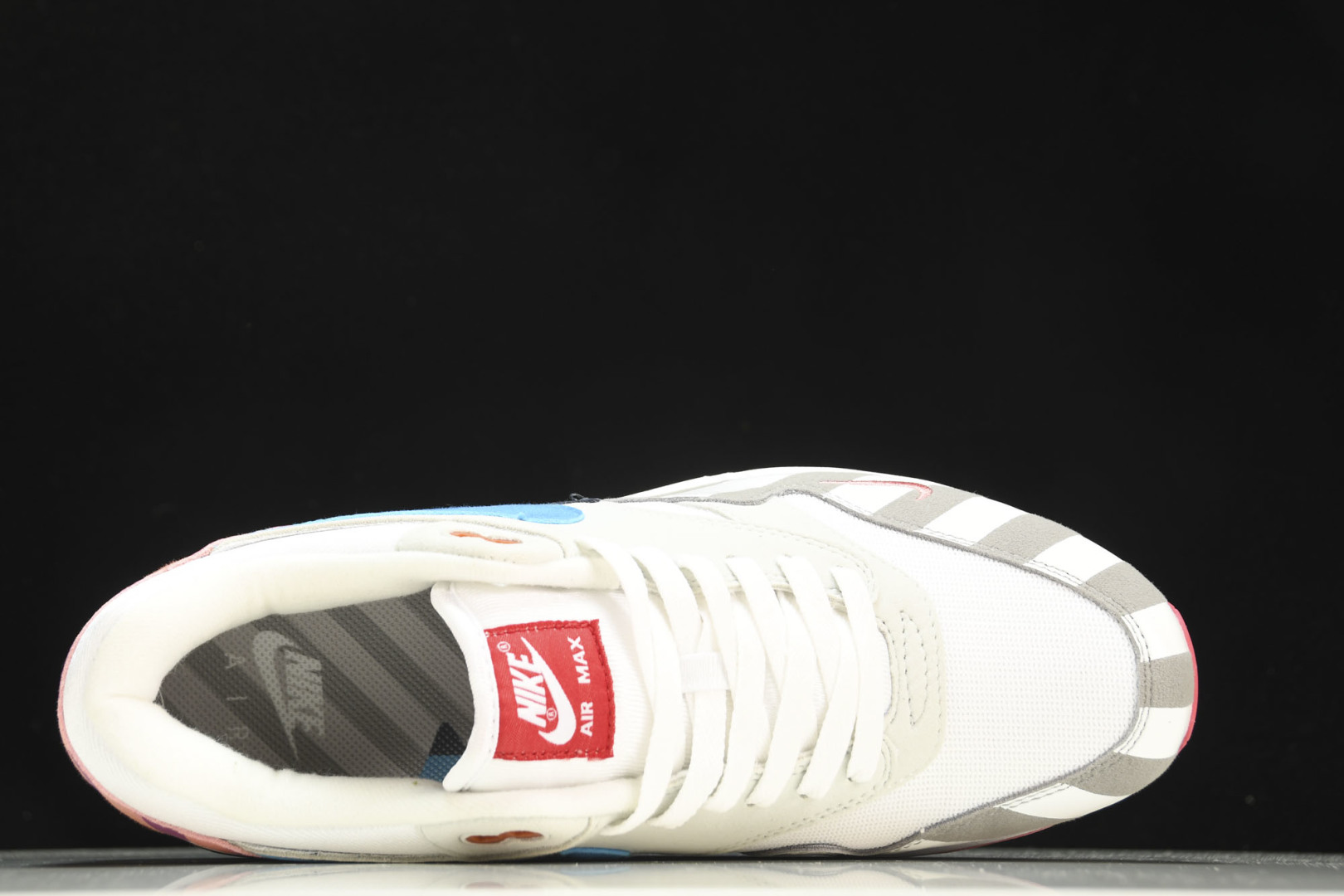 MAX 尺码36-47.5

纯原出品-Parra x NK Air Max 1 白粉拼接 AT3057