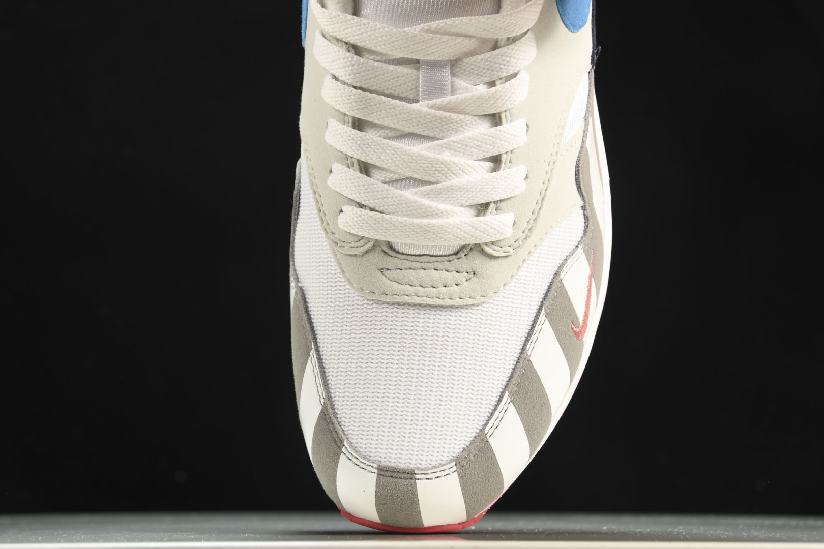 MAX 尺码36-47.5

纯原出品-Parra x NK Air Max 1 白粉拼接 AT3057