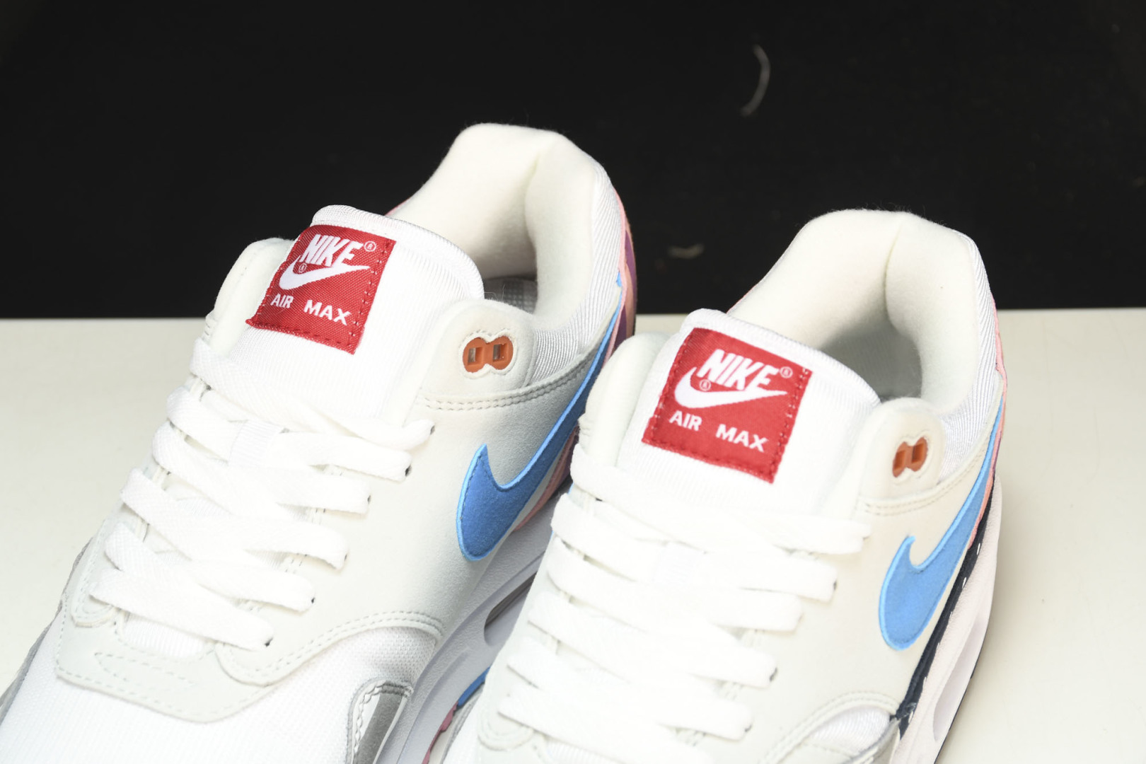 MAX 尺码36-47.5

纯原出品-Parra x NK Air Max 1 白粉拼接 AT3057