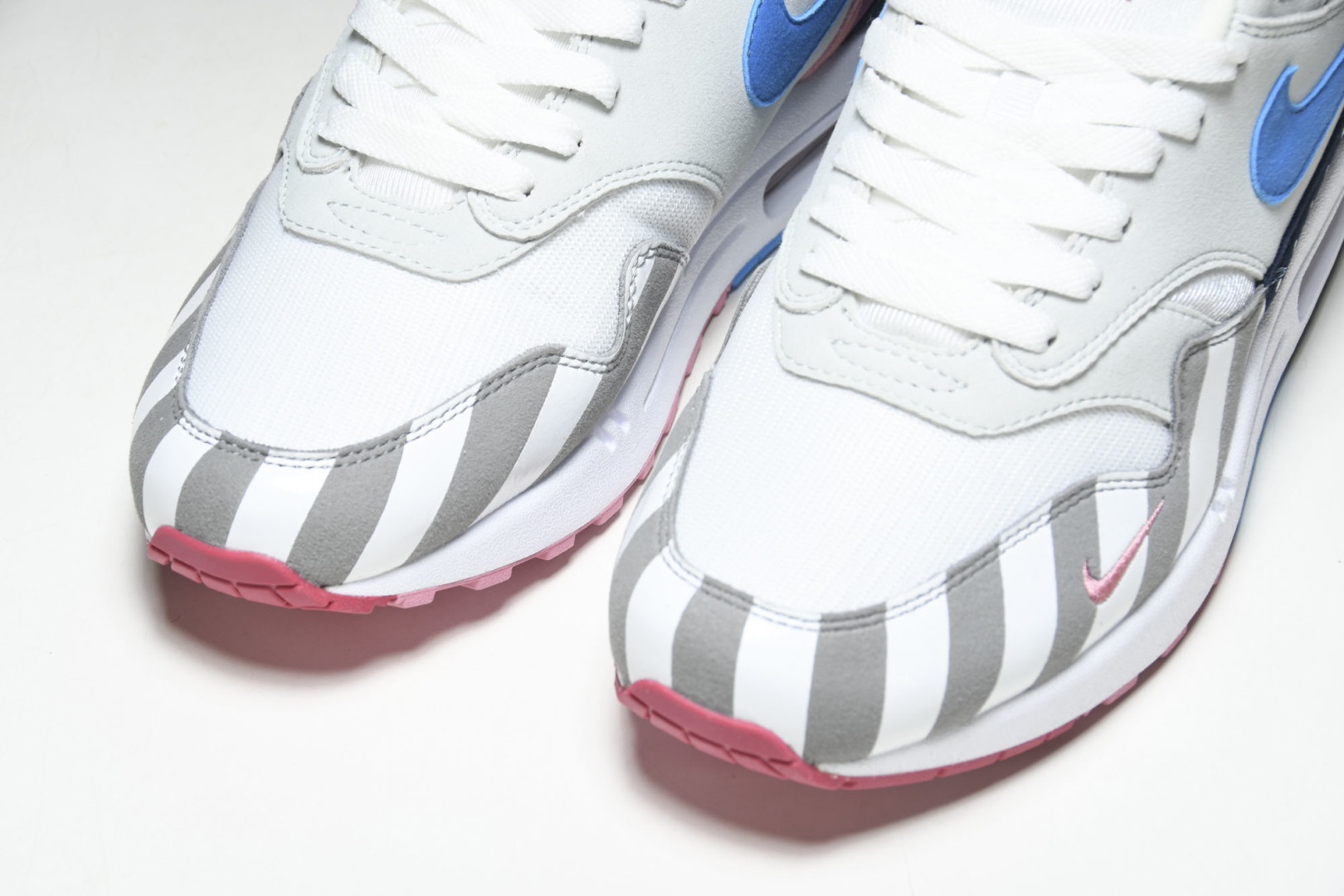 MAX 尺码36-47.5

纯原出品-Parra x NK Air Max 1 白粉拼接 AT3057