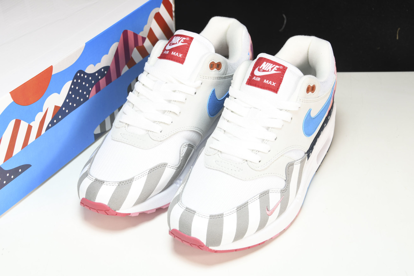 MAX 尺码36-47.5

纯原出品-Parra x NK Air Max 1 白粉拼接 AT3057