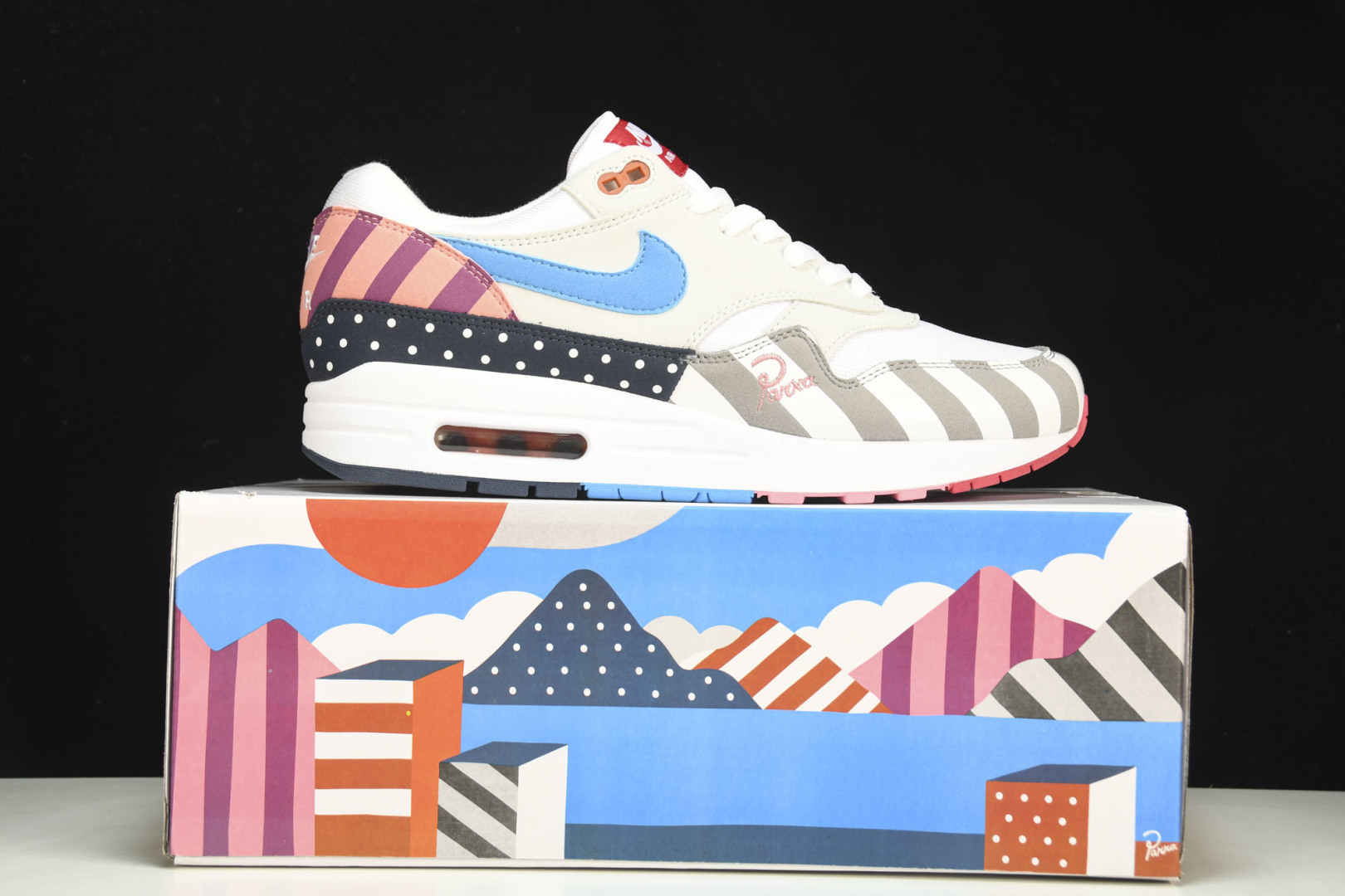MAX 尺码36-47.5

纯原出品-Parra x NK Air Max 1 白粉拼接 AT3057