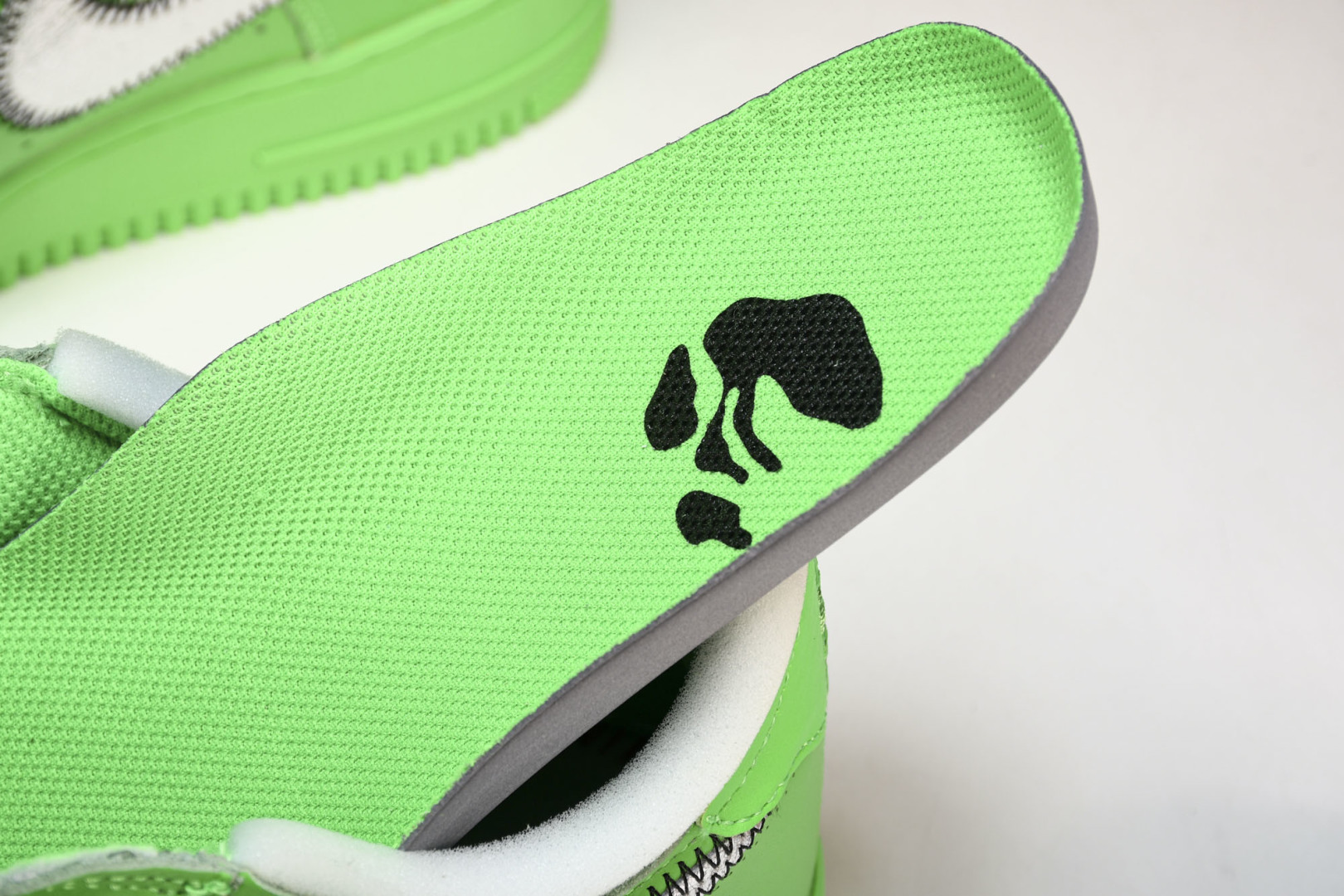 OFF 尺码40-47.5

纯原出品-Off-White x Nk Air Force 1 Low G