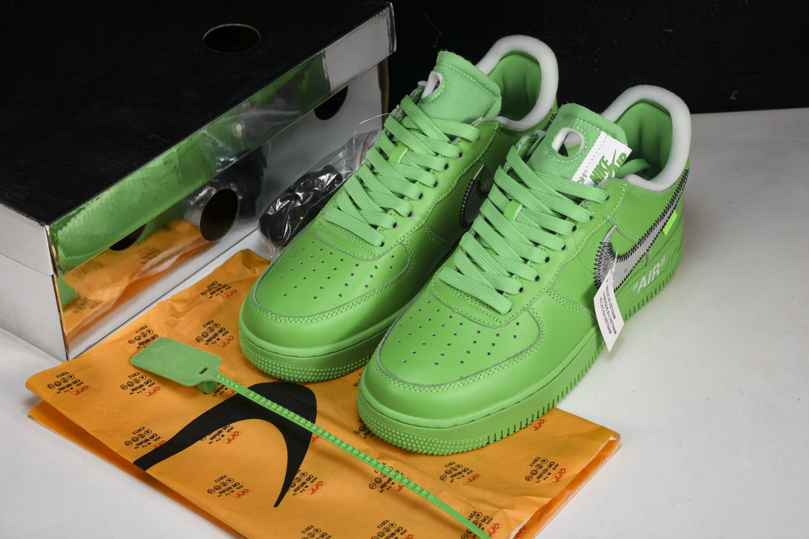 OFF 尺码40-47.5

纯原出品-Off-White x Nk Air Force 1 Low G
