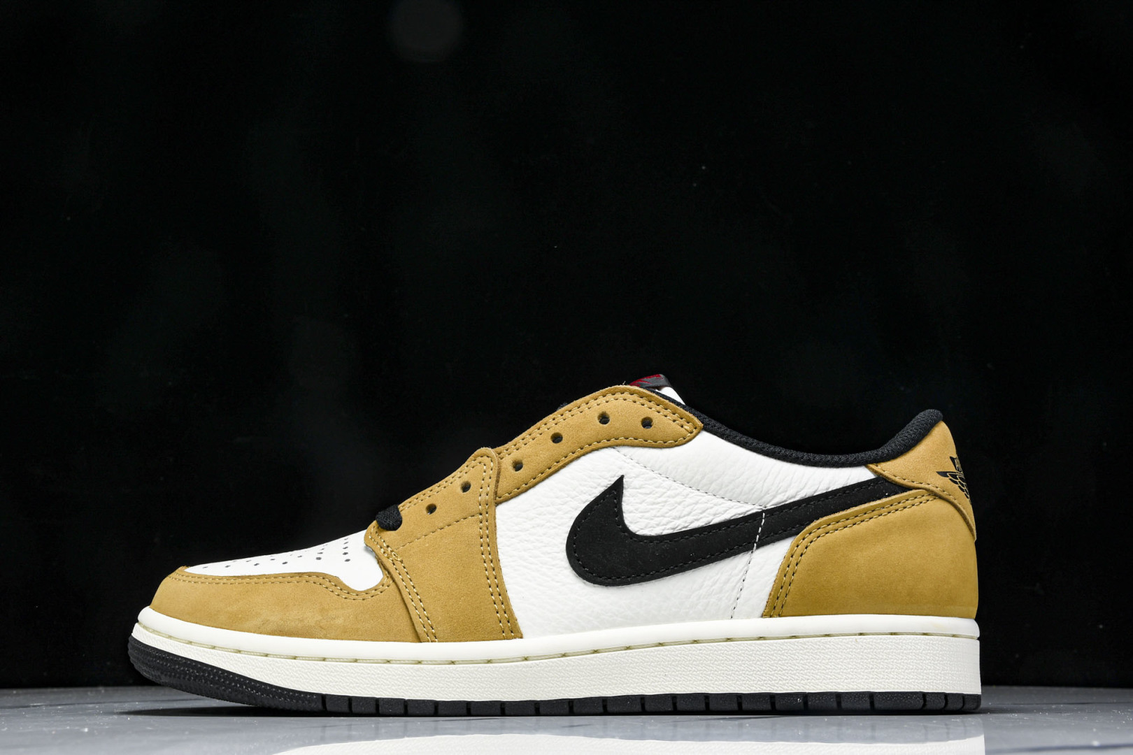 AJ Low 尺码40-48.5

纯原版出品-Air Jordan 1 Low OG Rookie o