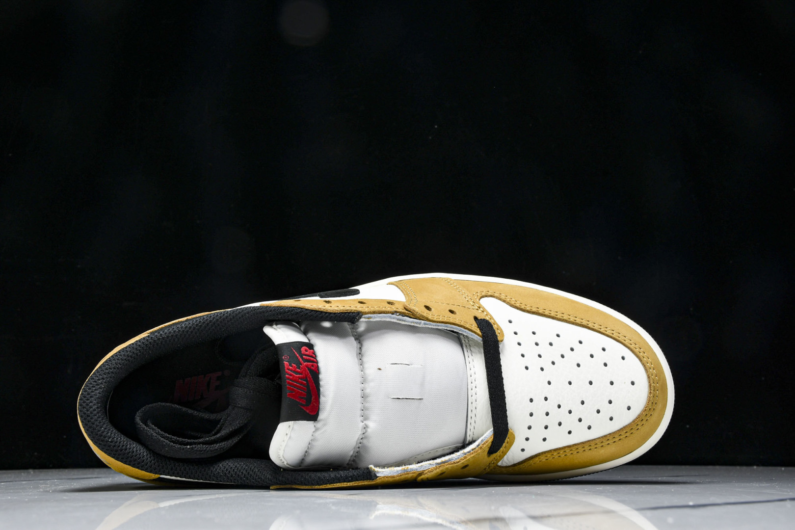 AJ Low 尺码40-48.5

纯原版出品-Air Jordan 1 Low OG Rookie o