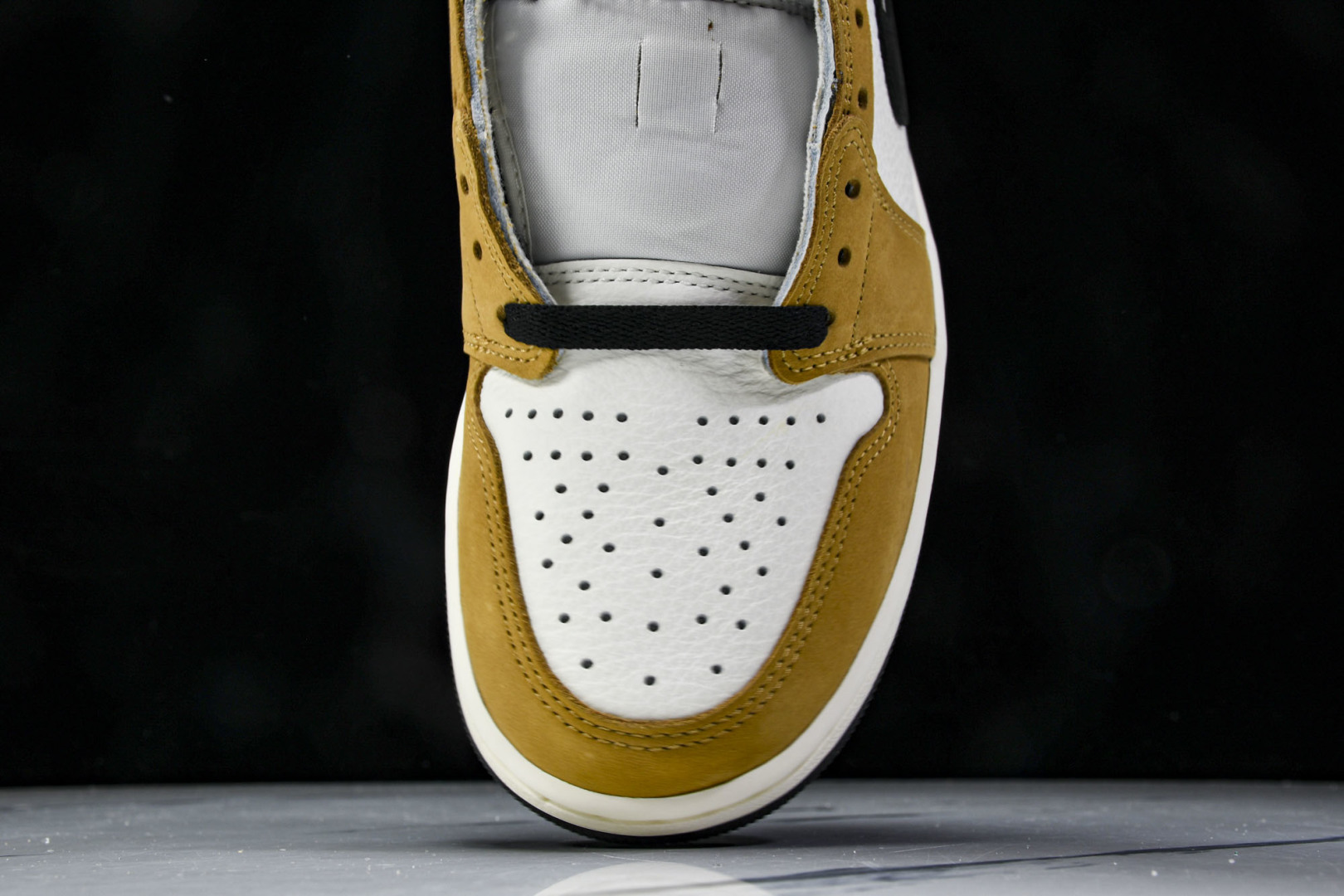 AJ Low 尺码40-48.5

纯原版出品-Air Jordan 1 Low OG Rookie o