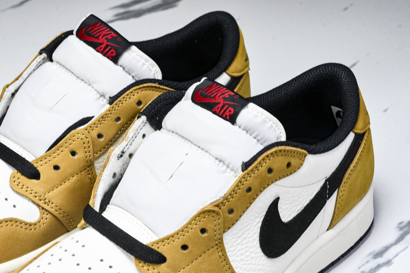 AJ Low 尺码40-48.5

纯原版出品-Air Jordan 1 Low OG Rookie o