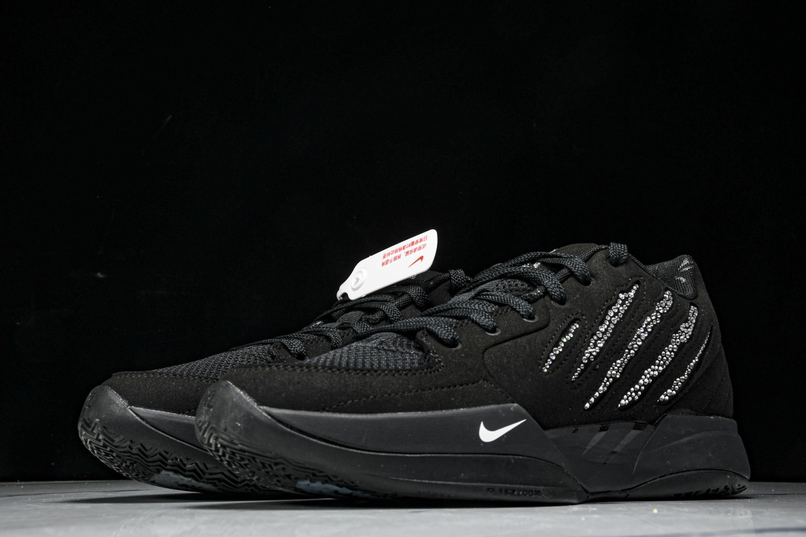 Ja2 尺码39-46

纯原版出品-Ja 2 Stargazer 莫兰特二代 实战篮球鞋 IB3860
