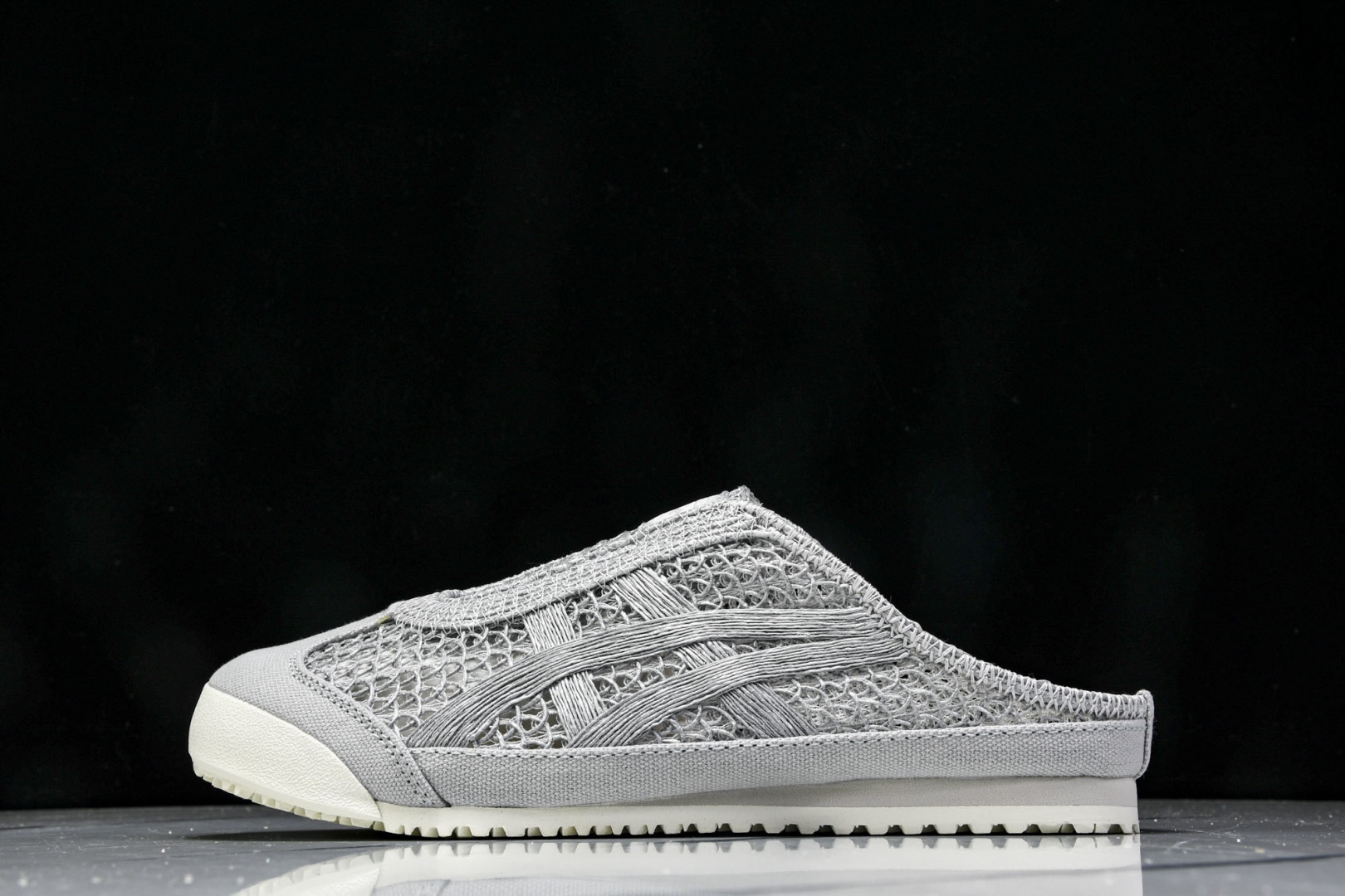 Tiger 尺码35-45

纯原版出品-Onitsuka Tiger鬼塚虎 Mexico 66 Sab