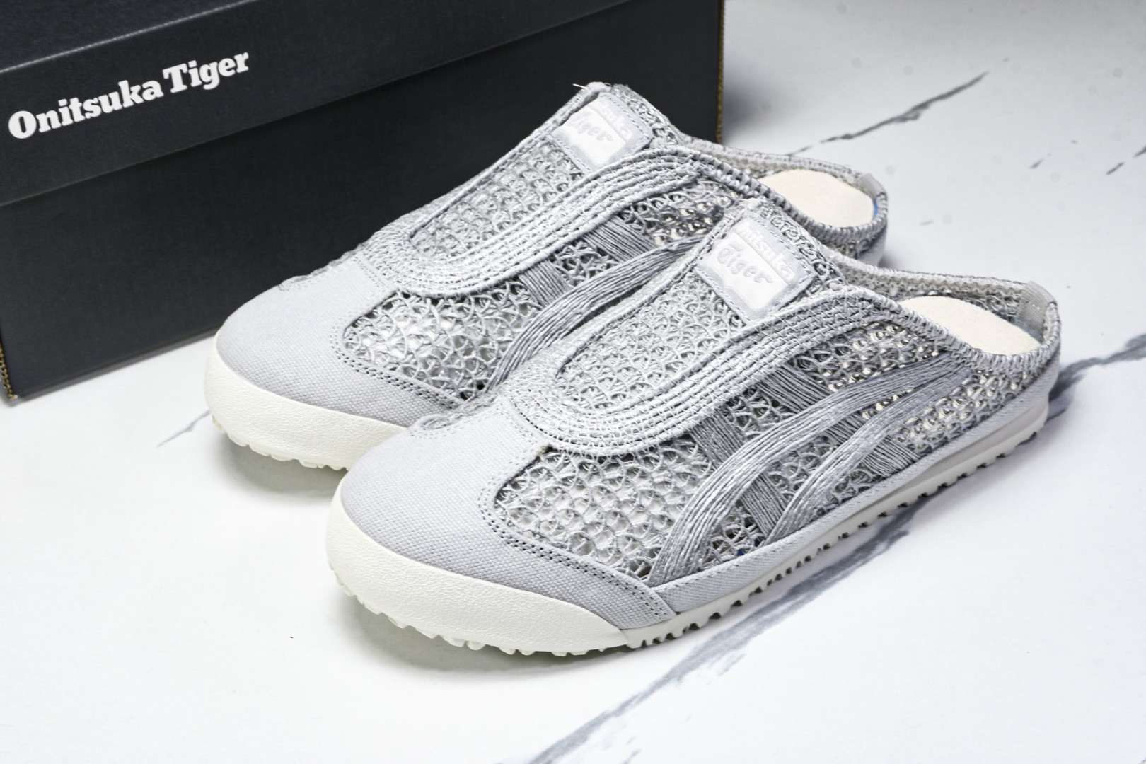 Tiger 尺码35-45

纯原版出品-Onitsuka Tiger鬼塚虎 Mexico 66 Sab