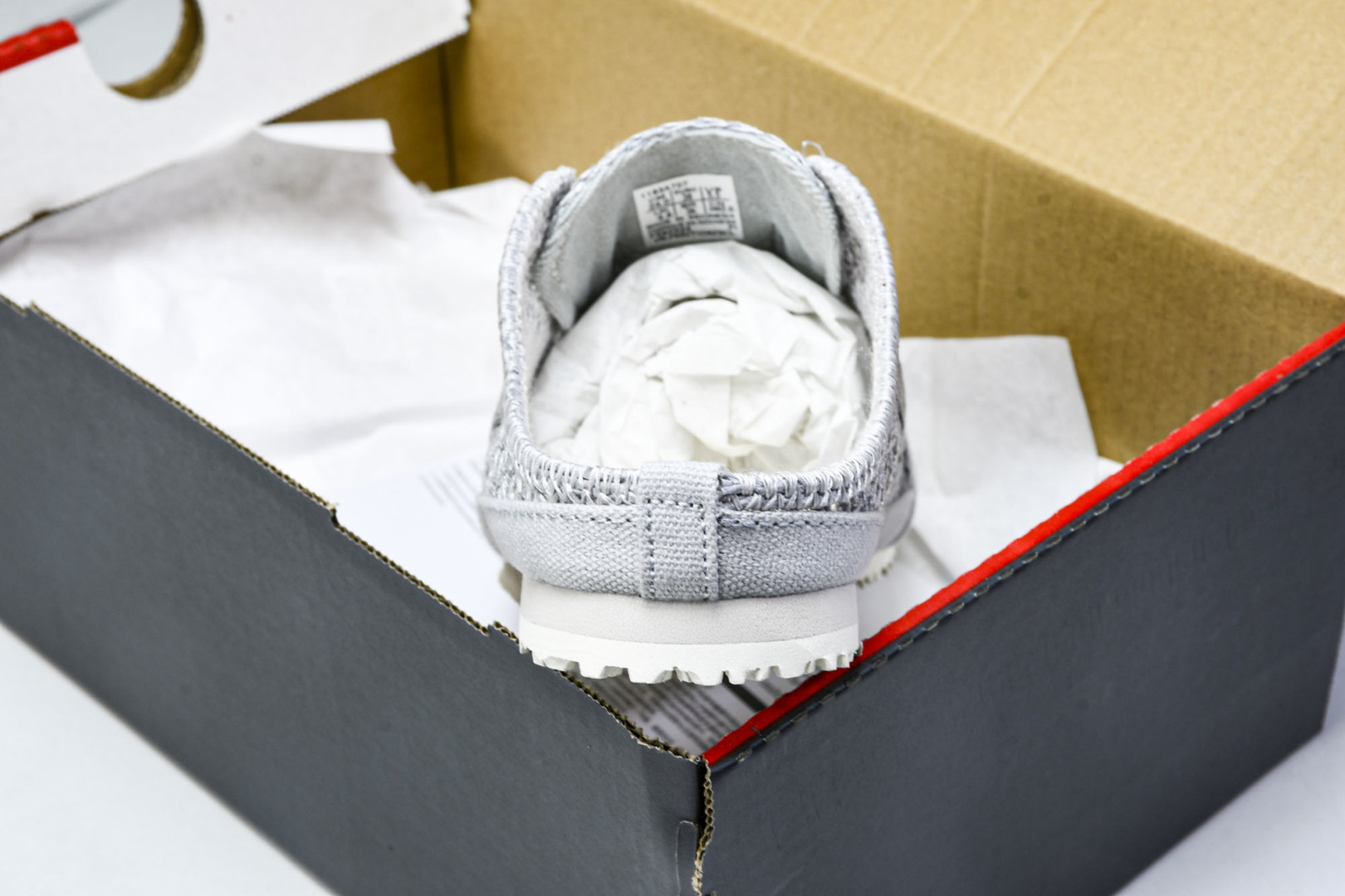 Tiger 尺码35-45

纯原版出品-Onitsuka Tiger鬼塚虎 Mexico 66 Sab