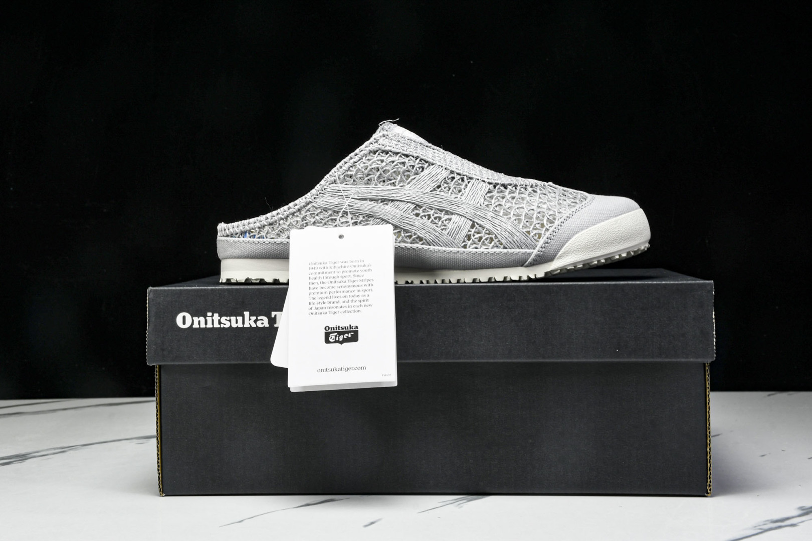 Tiger 尺码35-45

纯原版出品-Onitsuka Tiger鬼塚虎 Mexico 66 Sab