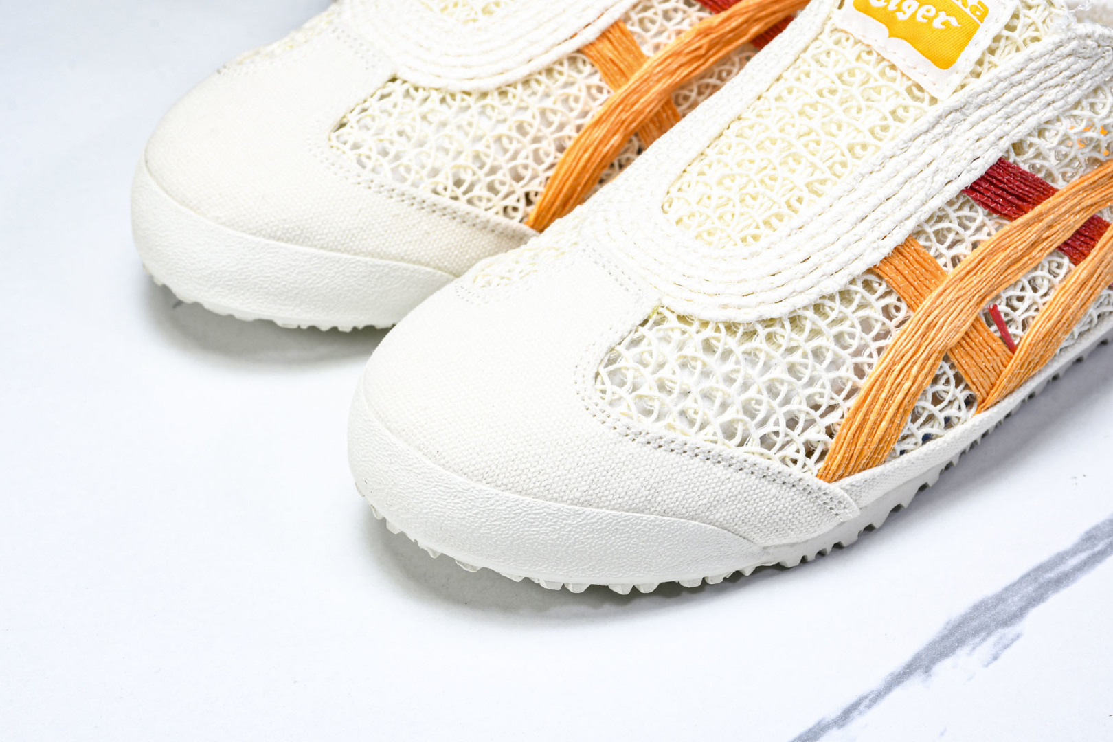 Tiger 尺码35-45

纯原版出品-Onitsuka Tiger鬼塚虎 Mexico 66 Sab