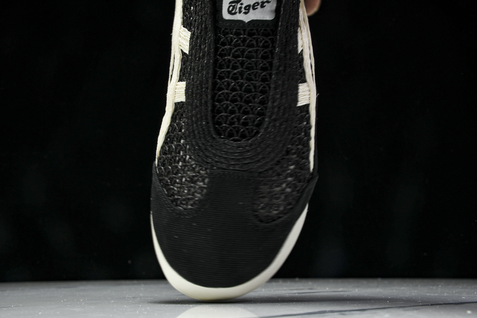 Tiger 尺码35-45

纯原版出品-Onitsuka Tiger鬼塚虎 Mexico 66 Sab