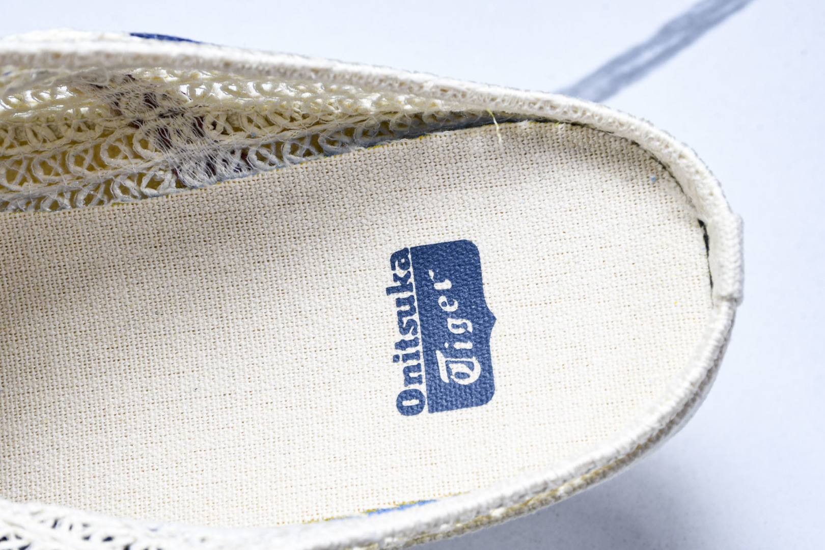 Tiger 尺码35-45

纯原版出品-Onitsuka Tiger鬼塚虎 Mexico 66 Sab