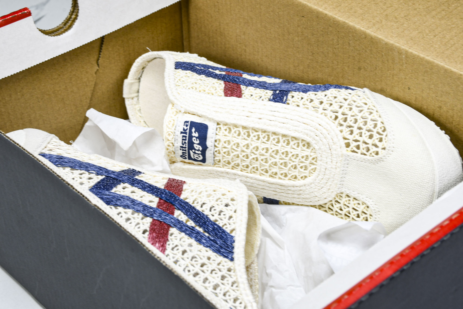 Tiger 尺码35-45

纯原版出品-Onitsuka Tiger鬼塚虎 Mexico 66 Sab