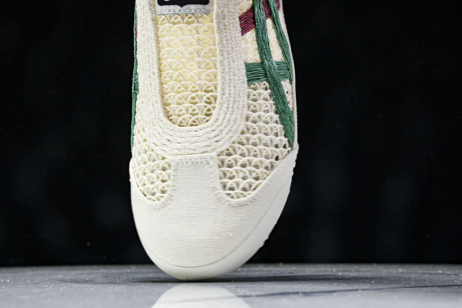 Tiger 尺码35-45

纯原版出品-Onitsuka Tiger鬼塚虎 Mexico 66 Sab