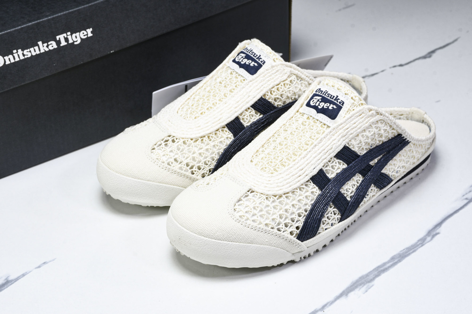 Tiger 尺码35-45

纯原版出品-Onitsuka Tiger鬼塚虎 Mexico 66 Sab