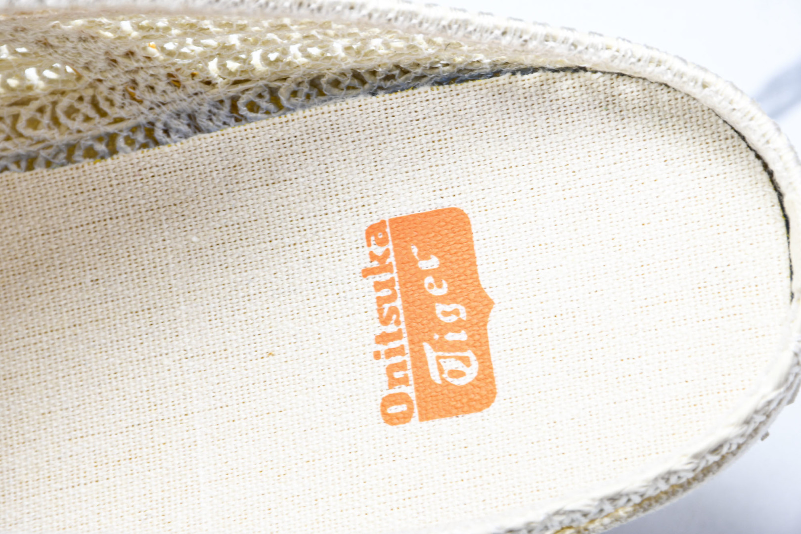 Tiger 尺码35-45

纯原版出品-Onitsuka Tiger鬼塚虎 Mexico 66 Sab