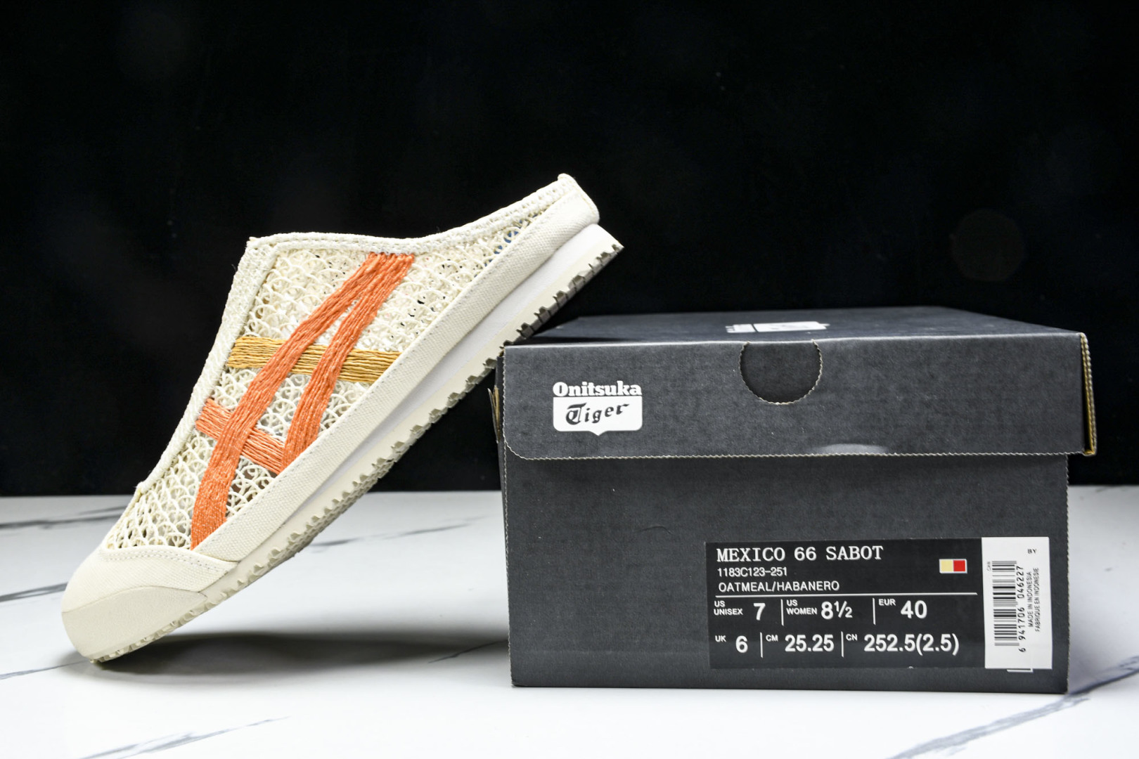Tiger 尺码35-45

纯原版出品-Onitsuka Tiger鬼塚虎 Mexico 66 Sab