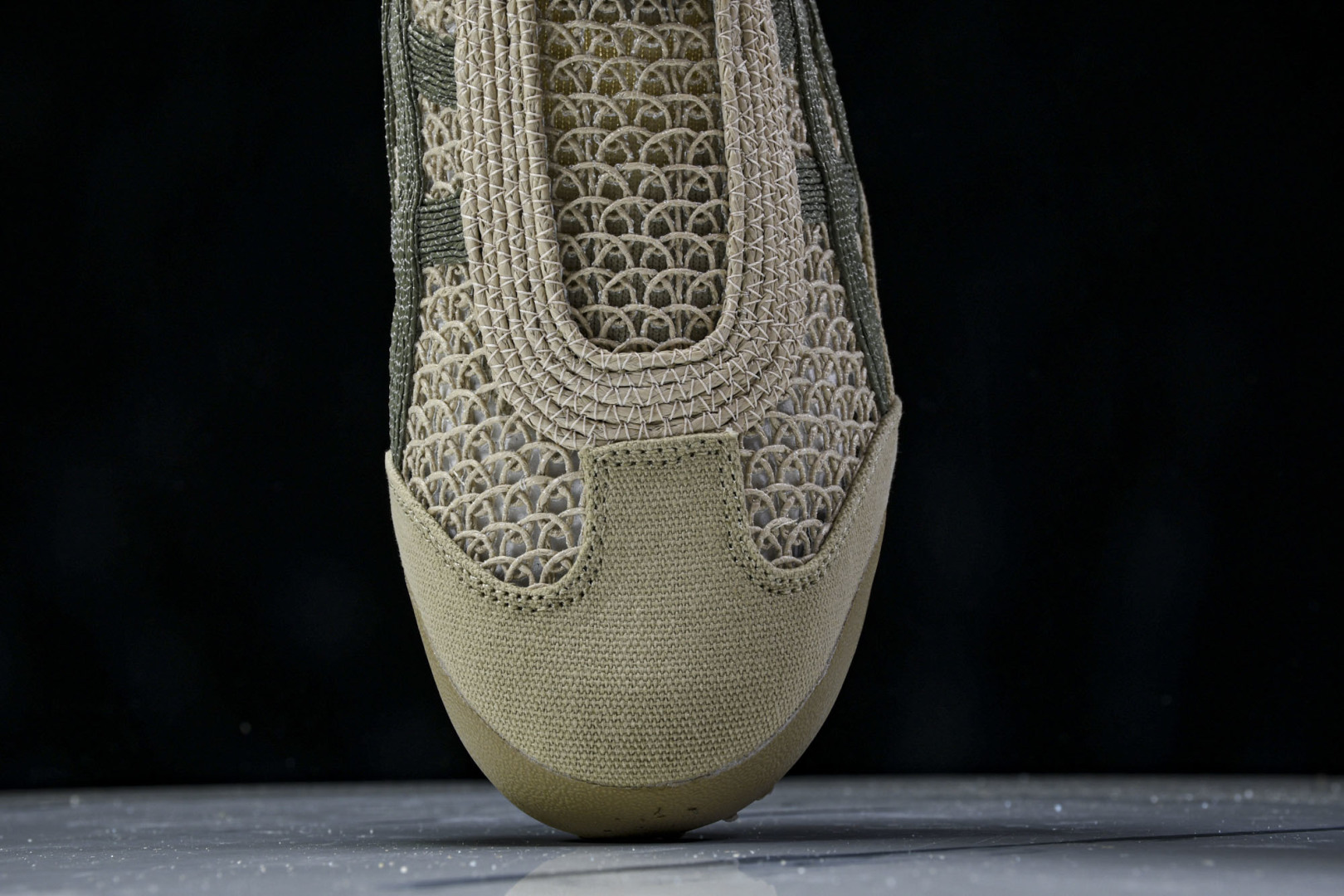 Tiger 尺码35-45

纯原版出品-Onitsuka Tiger鬼塚虎 Mexico 66 Sab
