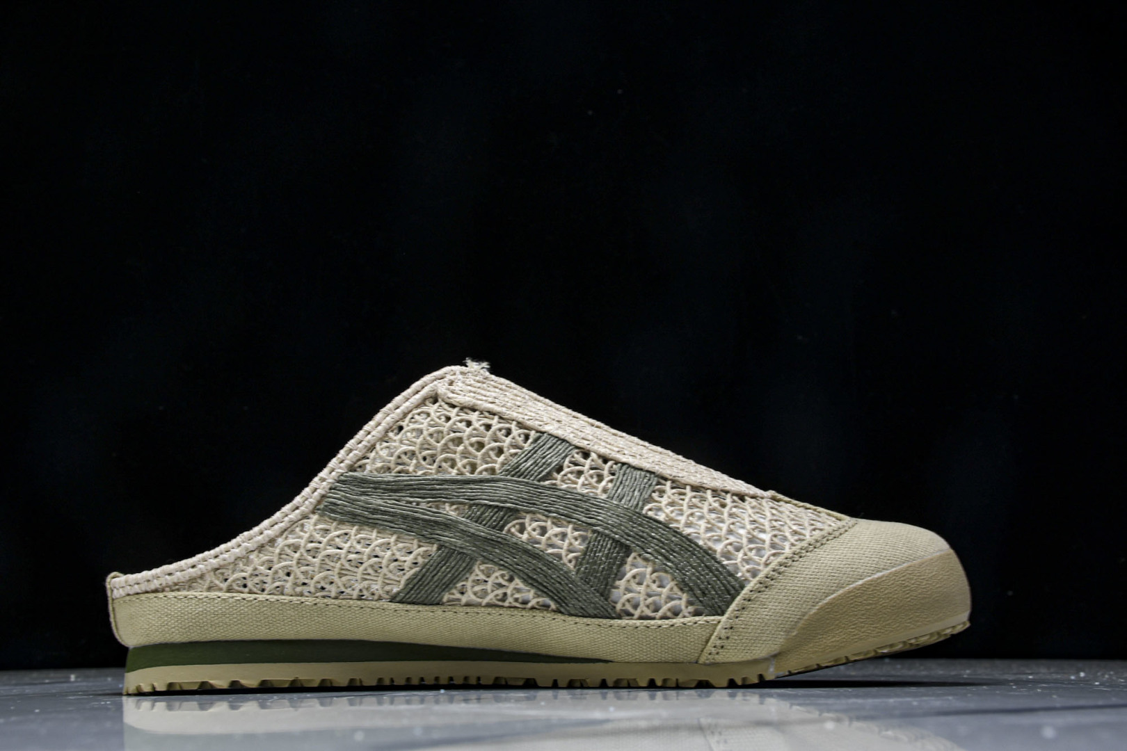 Tiger 尺码35-45

纯原版出品-Onitsuka Tiger鬼塚虎 Mexico 66 Sab